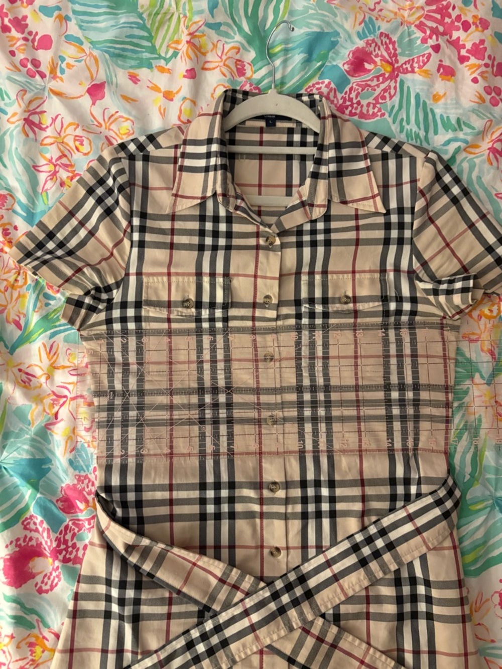 BURBERRY Beige Plaid Button-Front Shirt Dress with Belt - Picture 3 of 12
